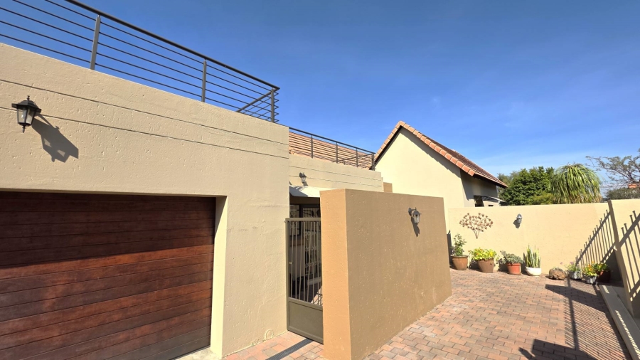 4 Bedroom Property for Sale in Leloko North West